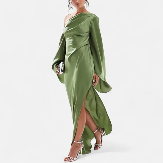 Aureli Paris | Robe Longue Asymétrique – Silhouette Sculptée et Élégance Audacieuse
